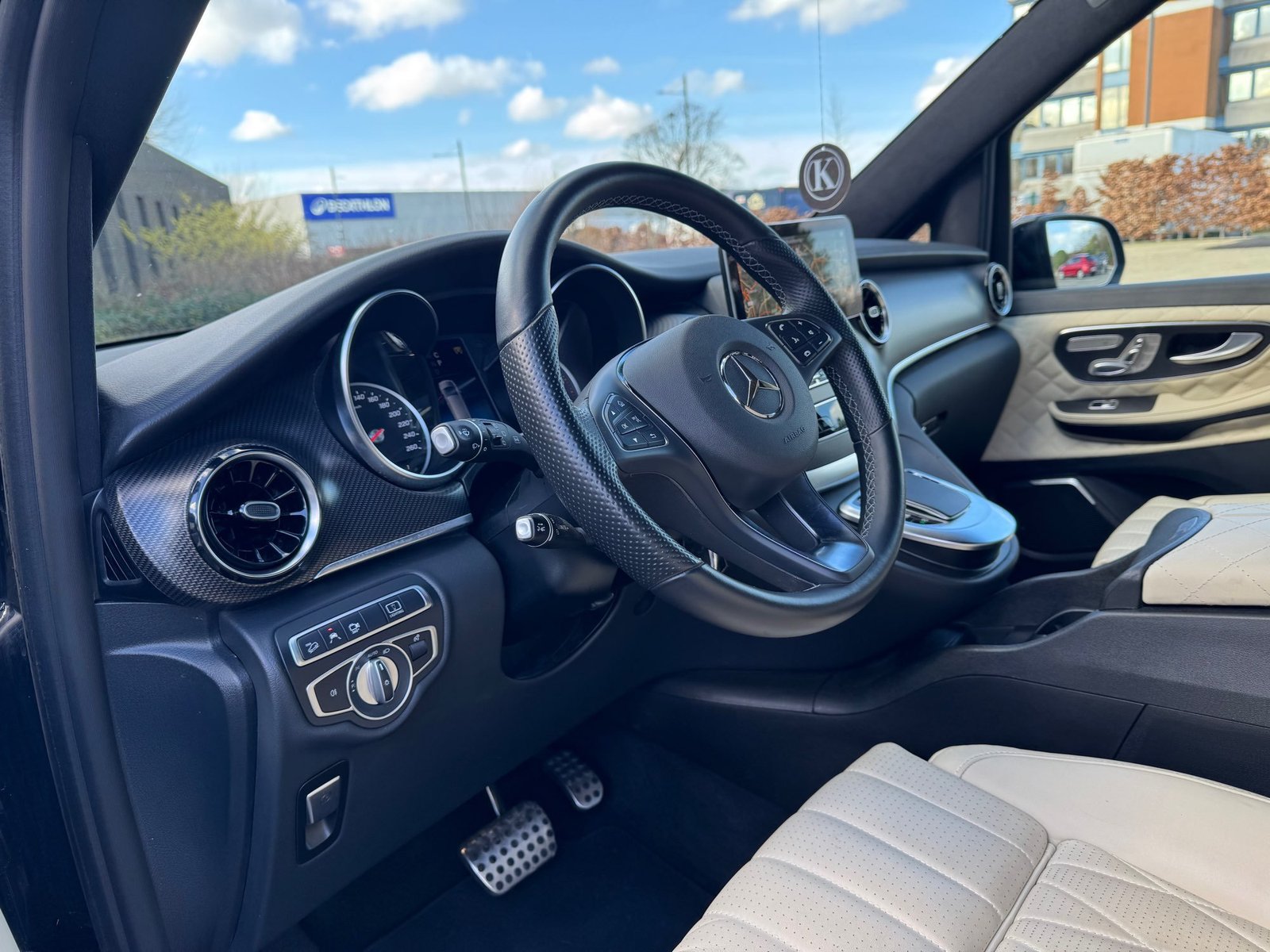 Mercedes-Benz V 300d AMG Line