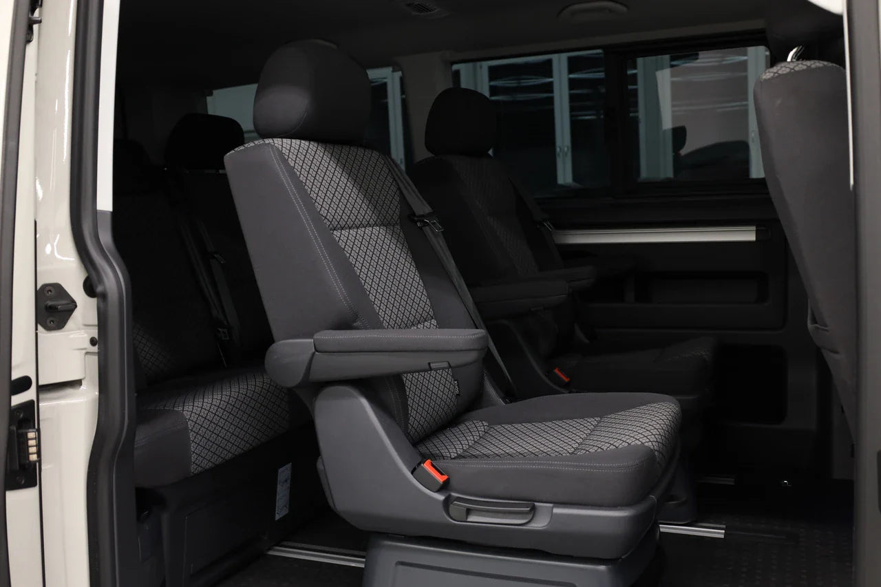 VW T6.1 Multivan 2.0 TDI 150 Trendline Liberty DSG 4m