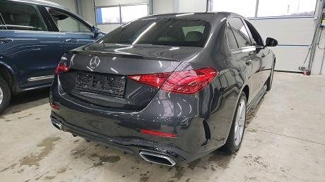 Mercedes-Benz C 300e AMG Line
